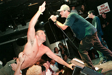 Copyright © 2001 Mindy Ross