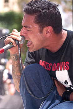 Copyright © 2001 Mindy Ross